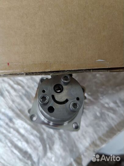 Мотор включения заднего привода GV80