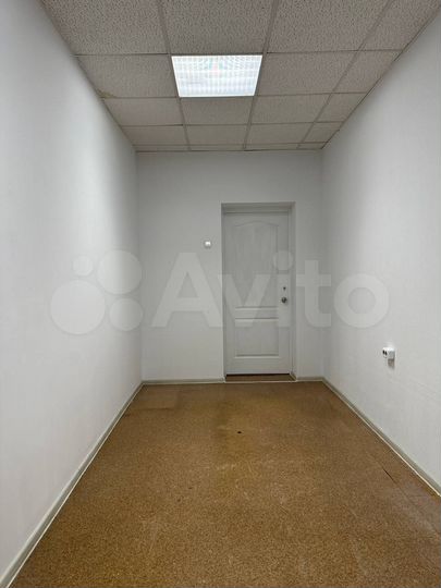 Офис 43 м² в деловом центре «На Восстания»