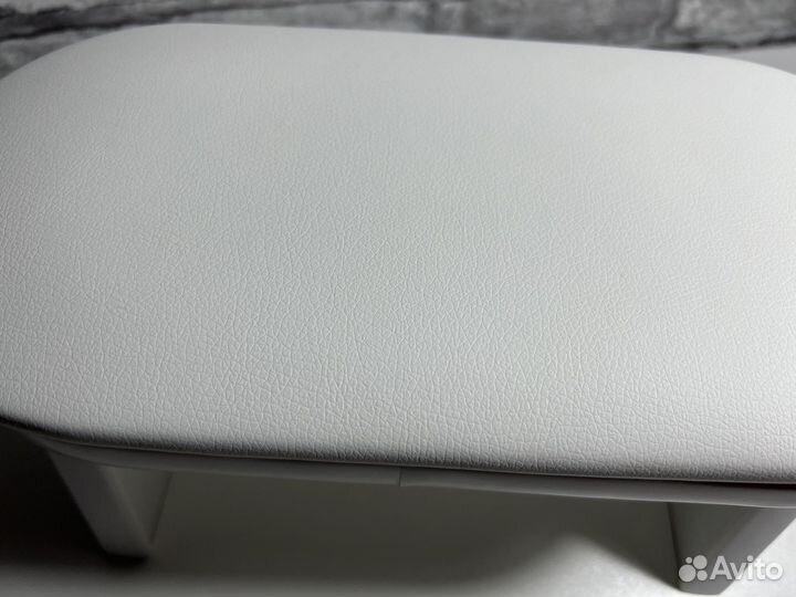 Подставка для рук маникюрная