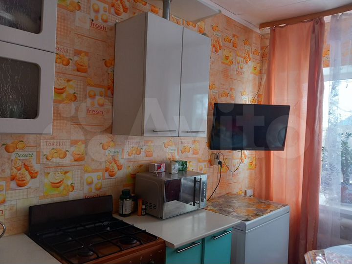 Комната 28 м² в 2-к., 1/1 эт.