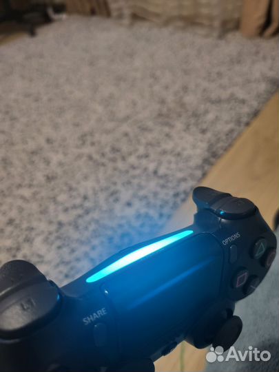 Геймпад Sony Dualshock 4