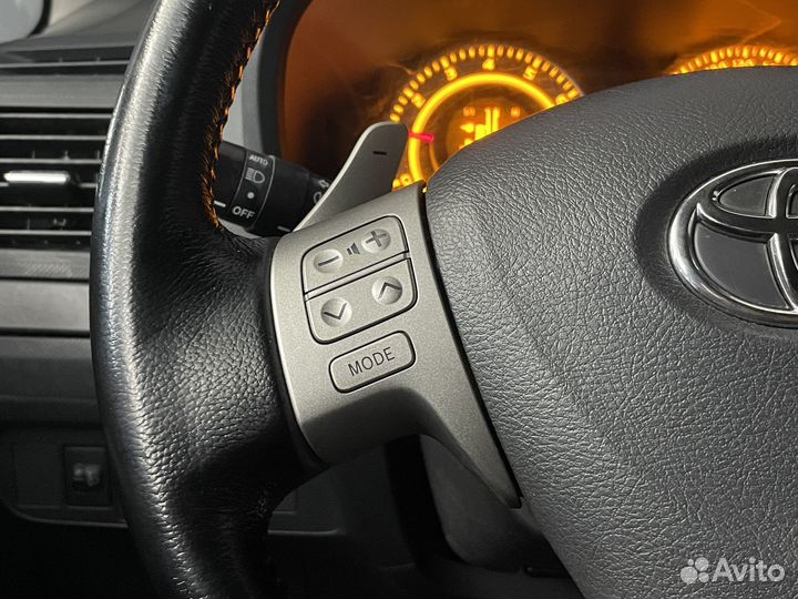 Toyota Auris 1.6 AMT, 2007, 124 683 км