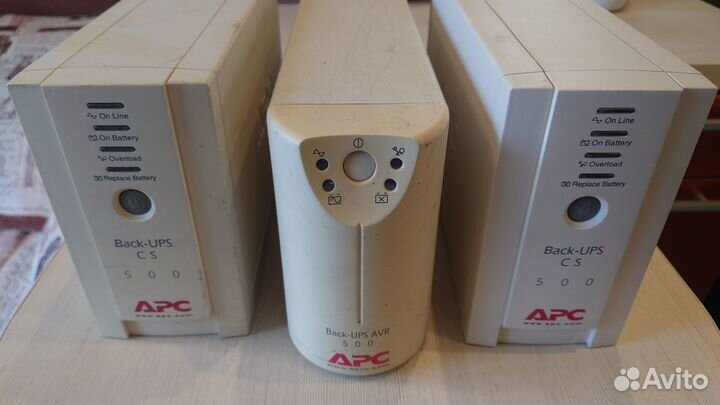 Источник бесперебойного питания APC Back-UPS CS 50