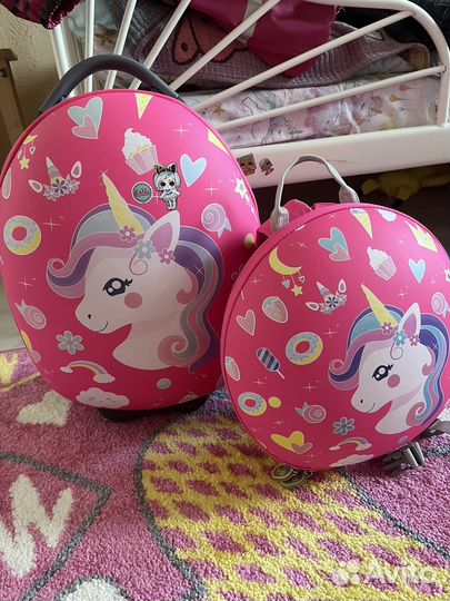 Детский чемодан на колесиках