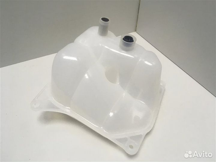 Бачок расширительный Audi 100 C4 1991-1994 145M