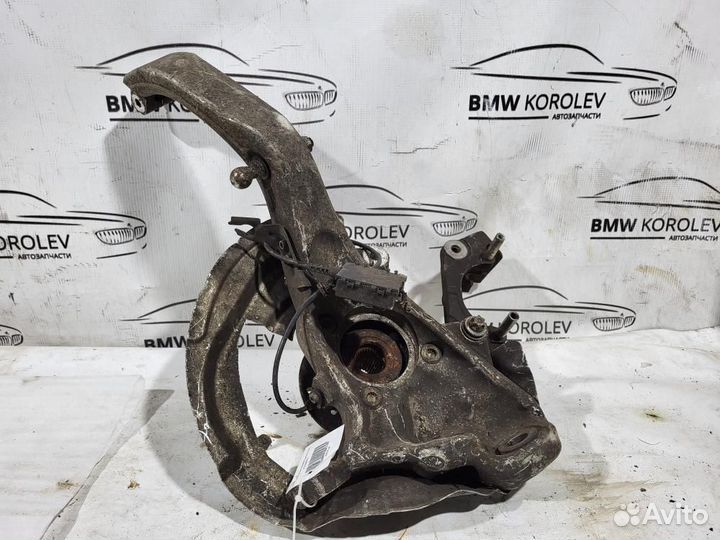 Кулак поворотный передний правый BMW X5E70