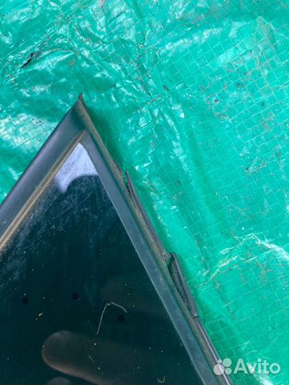 Стекло кузовное глух левое Toyota RAV 4 2013-2019