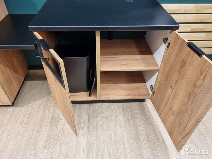 Тумба с вырезом под мусорку