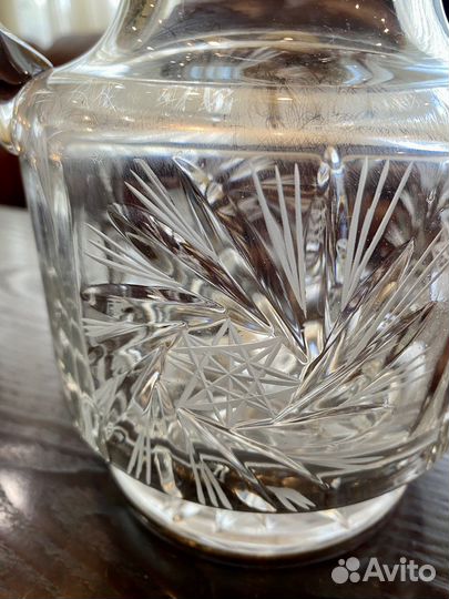 Хрустальный кувшин