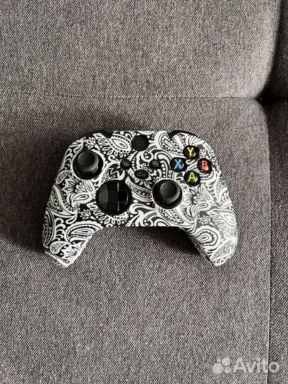 Геймпад на xbox series s