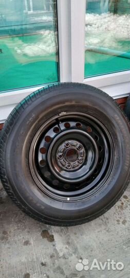 Bridgestone Dueler H/T 687 225/70 R16