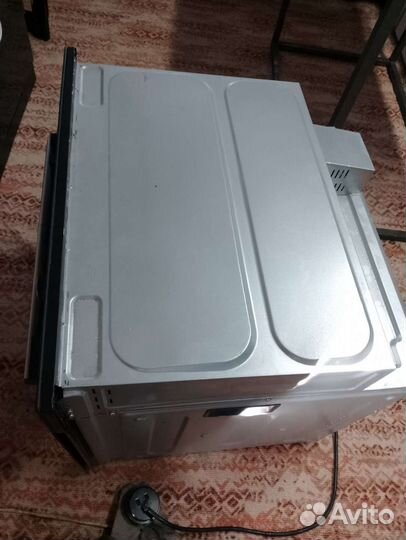 Духовой шкаф