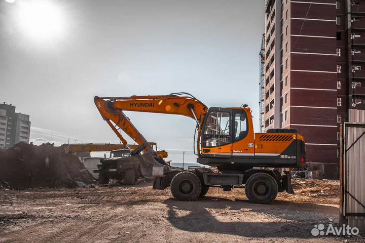 Услуги спецтехники экскаватор Hyundai R180W-9S