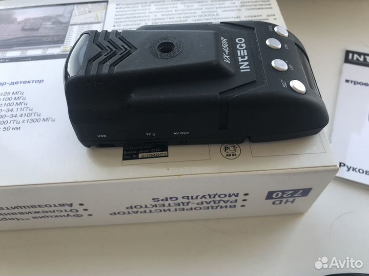 Автомобильный видеорегистратор Intego VX-450R