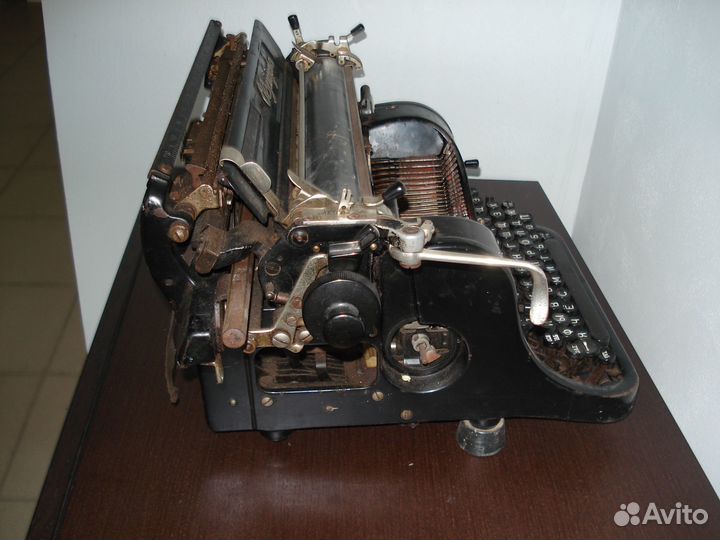 Печатная машинка Olympia Mod 8