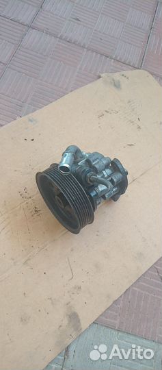 Насос гидроусилителя руля Chrysler 300C (04891)