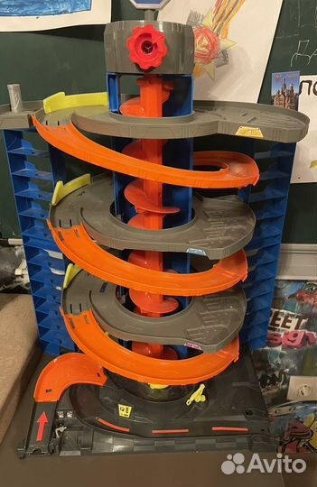 Парковка гараж хот вилс Hot Wheels