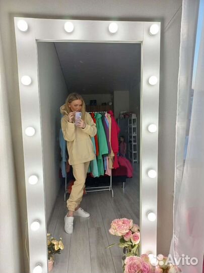 Спортивные костюмы лёгкие и флисовые