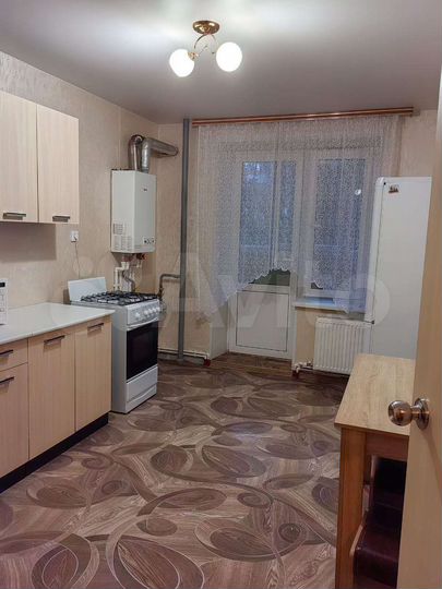 1-к. квартира, 36 м², 4/10 эт.