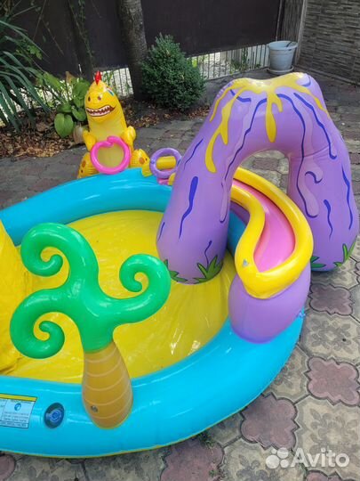 Детский надувной бассейн intex