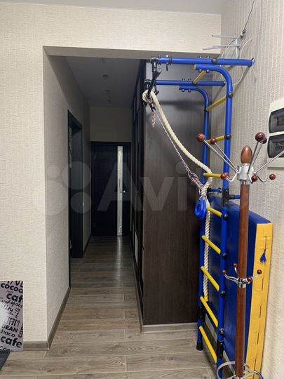 3-к. квартира, 80,6 м², 2/5 эт.