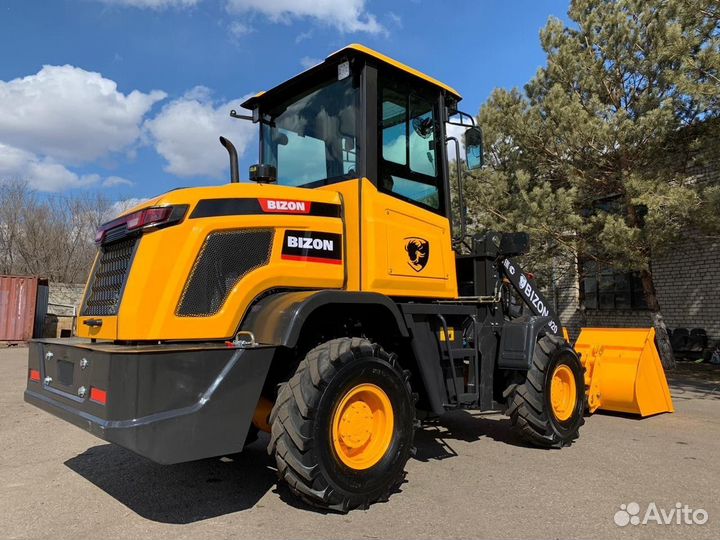 Фронтальный погрузчик BIZON 920, 2024