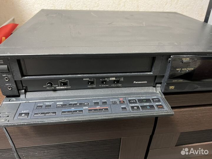 Видеомагнитофон panasonic