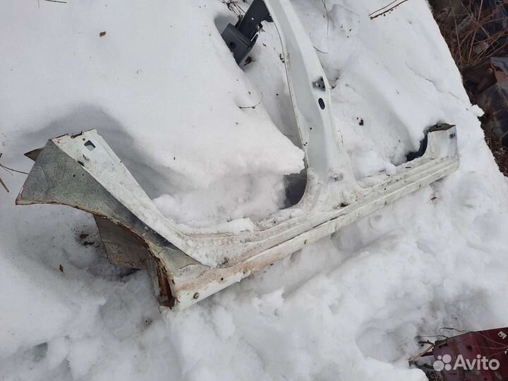 Порог lancer 9 лансер 9