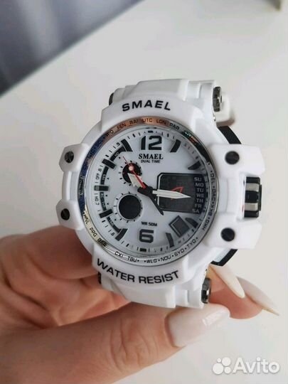 Часы Smael