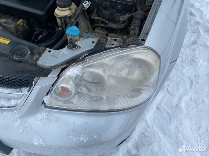 Фара передняя левая Chevrolet Lacetti J200 F16D3