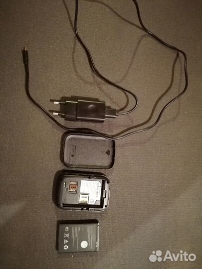 Wi-Fi роутер мегафон MR150-6