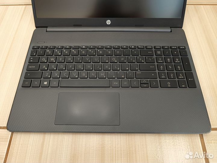 Ноутбук HP Laptop 15s-eq1041ur