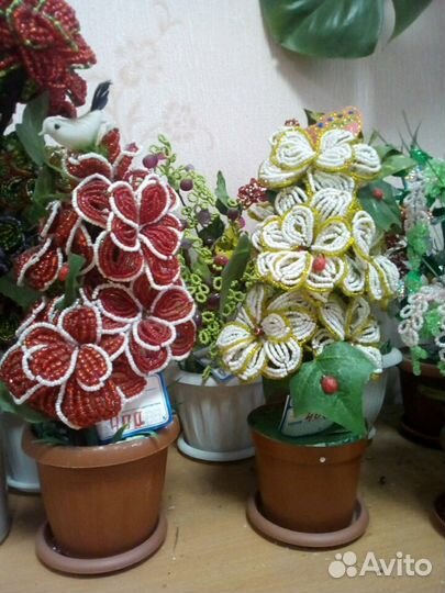 Деревья и цветы из бисера