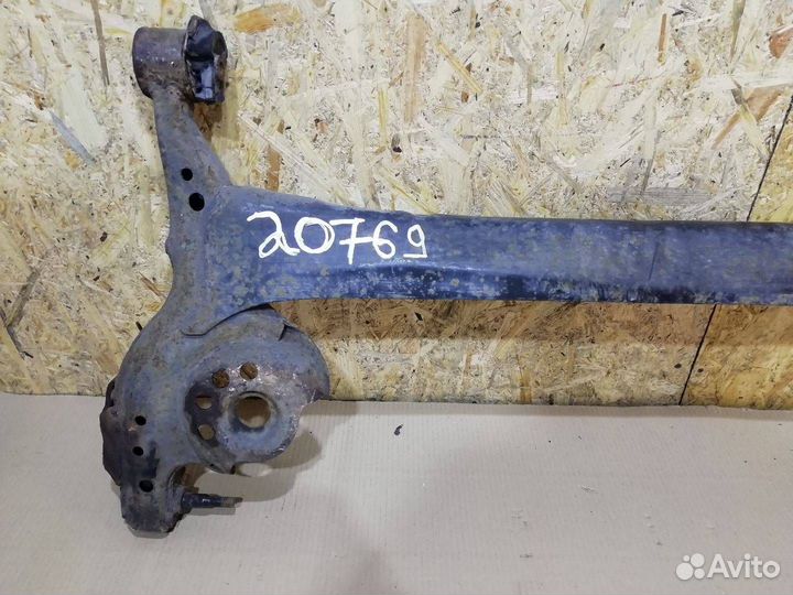 Балка задняя Toyota Yaris P1 2002