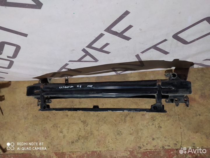 Усилитель переднего бампера Skoda Octavia A5