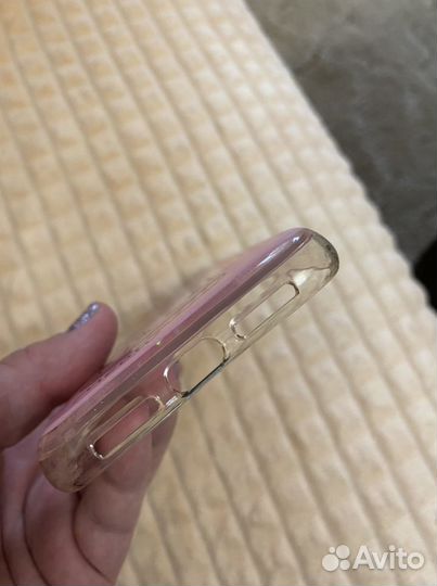 Чехол на iPhone 11