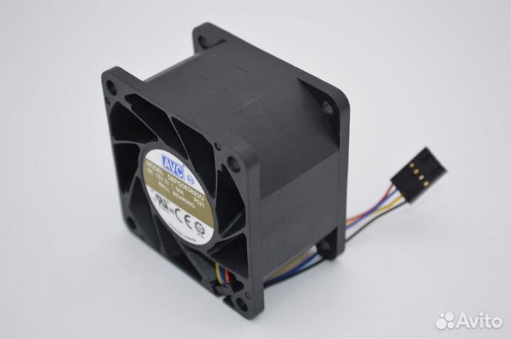 Вентилятор для Lenovo SR550 01KP642