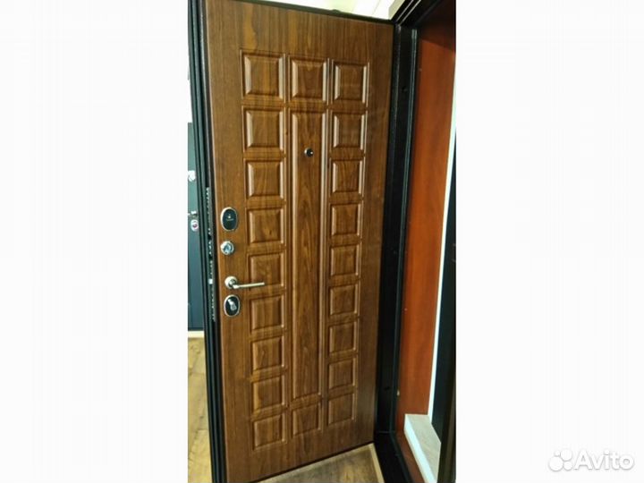 Стальная дверь Этюд