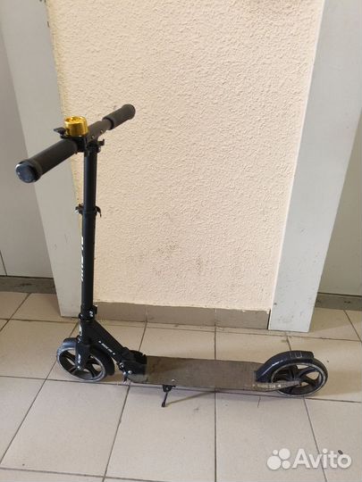 Детский 2-колесный самокат Plank Magic 200