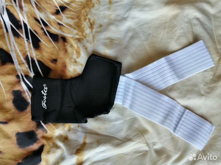 Фиксатор для голеностопа