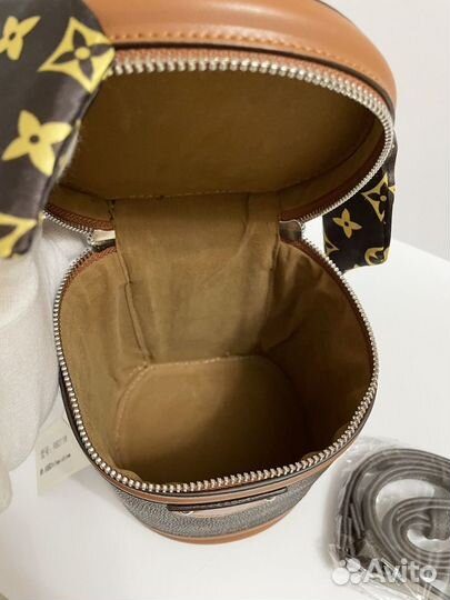 Женская сумка-ведро Louis Vuitton