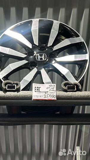 Диски новые Honda R17 5*114.3 ET40 J7,5 Civic