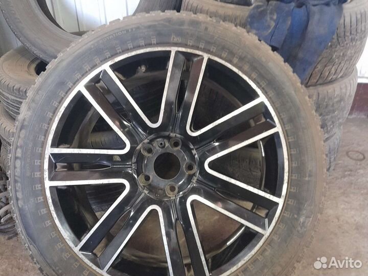 Nokian Tyres Hakkapeliitta 5 245/50 R20 25G