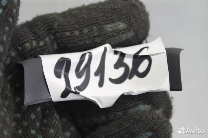 Накладка стекла заднего левого Nissan Qashqai J11