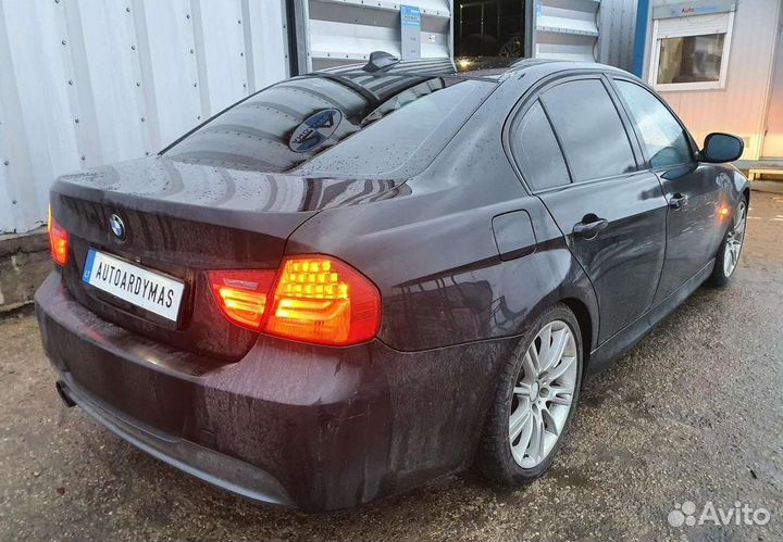 Bmw E90 2010 г по запчастям