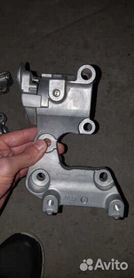 Натяжители приводного ремня Кэмри 40