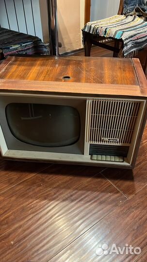Беларусь 110 (телерадиола ) СССР 1966 г