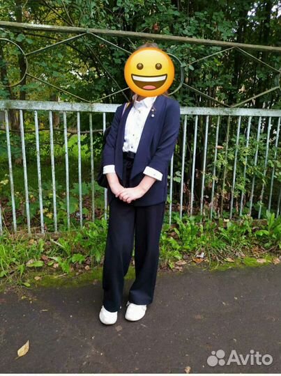 Блейзер, жилет, жакет для девочки 9-10 лет