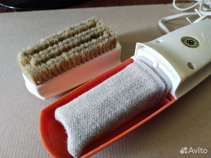 Электрощетка пылесос 1989 года выпуска
