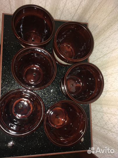 Керамические горшки бежево-коричневые